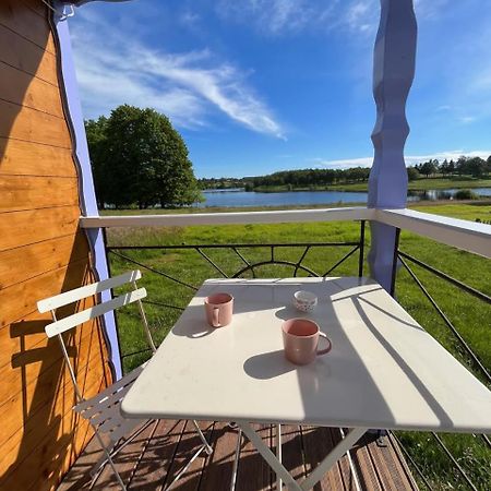 Les Logements Insolites De La Base Nautique Verneuil  エクステリア 写真