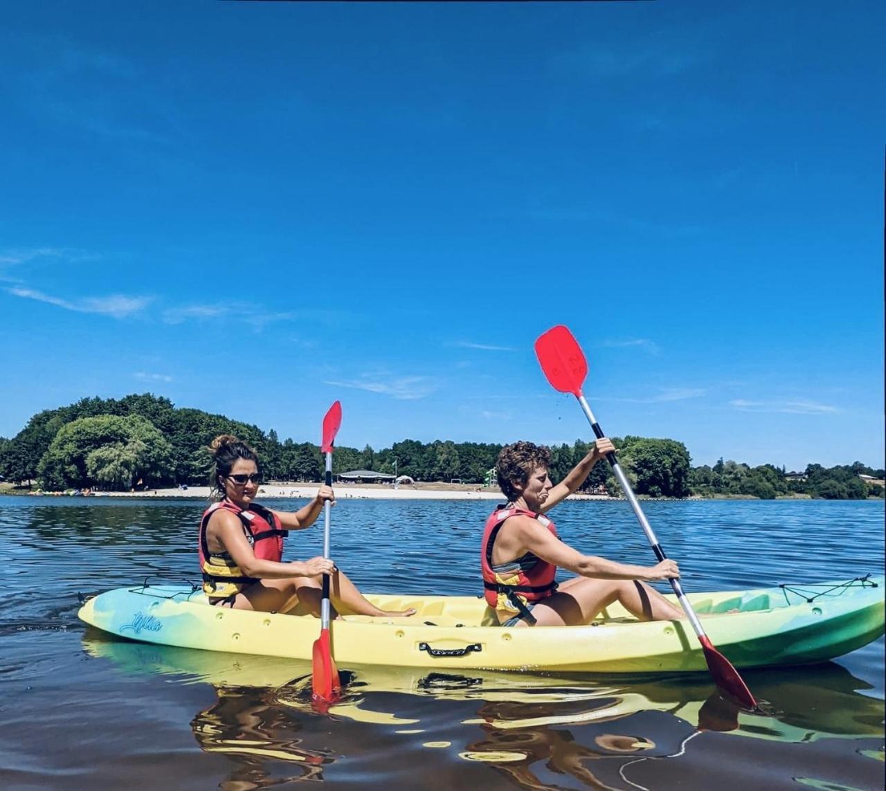 Les Logements Insolites De La Base Nautique Verneuil  エクステリア 写真
